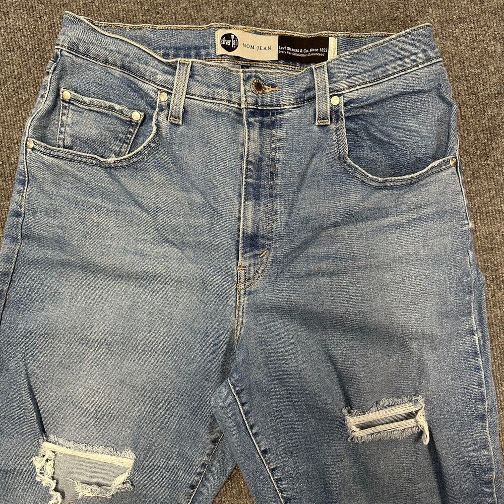 Levi's Women's SilverTab High Waisted Mom Jeans Retro Baggy Stretch Denim 32x27 - Picture 3 of 10